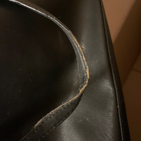 Coach purses. Straps need to e repaired - Picture 5 of 6